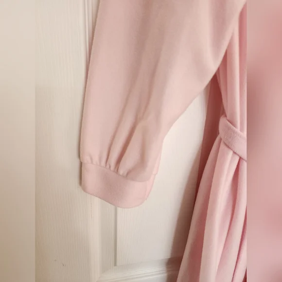 VTG Dominique Grannycore 80's Pink Soft Polyester Robe/House Coat Size L - Picture 2 of 8